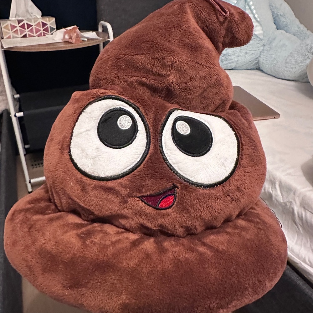poop hat